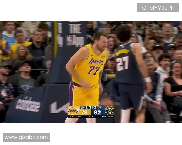 NBA湖人对阵掘金精彩赛事直播全程在线观看不容错过